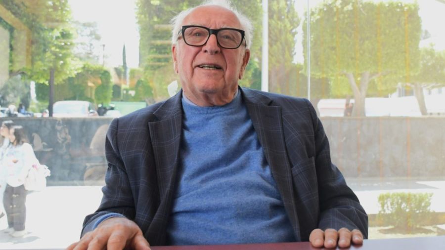 Exdirector del CERN dicta conferencias a estudiantes BUAP