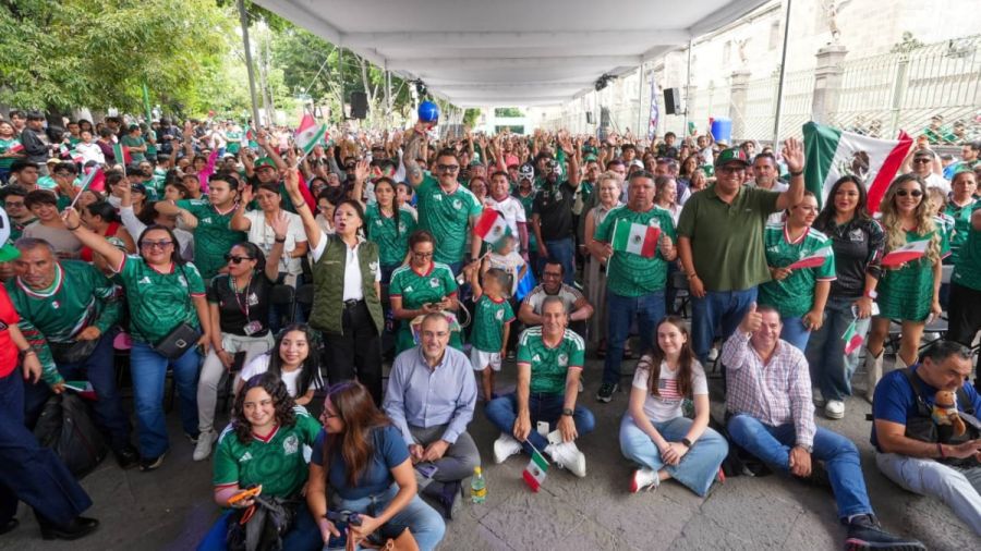 Defiende Pepe Chedraui transmisiones del Mundial en el Z&oacute;calo