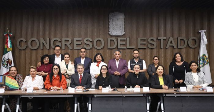 Sostienen diputados sostienen reuni&oacute;n con el Secretario de Salud del Estado