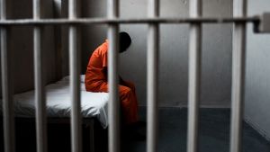 Imputa FGR a detenido por portaci&oacute;n de arma y posesi&oacute;n de droga