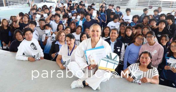 Impulsa Mujeres Puebla la participaci&oacute;n femenina mediante autodefensa y karate