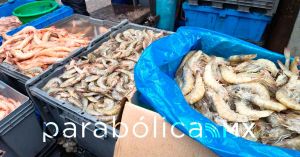 Reportan locatarios del Mercado 5 de Mayo bajas ventas en el primer viernes de Cuaresma