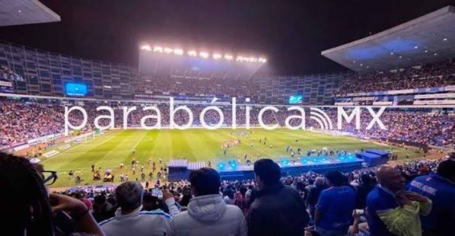 Ordena FIFA bloqueo en gradas del Cuauht&eacute;moc por grito discriminatorio