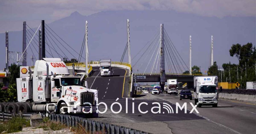 Libra la M&eacute;xico-Puebla-Veracruz bloqueos carreteros: Garcia Parra