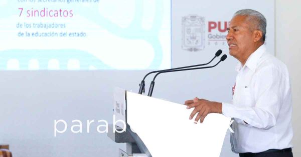 Acuerdan SEP Puebla y sindicatos colaboraci&oacute;n en el sector educativo