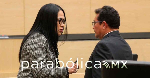 Exhibe Fedrha Suriano a Morena en el Congreso ante debate sobre infancias trans