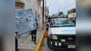 Retira Telmex casetas obsoletas en calles de Texmelucan
