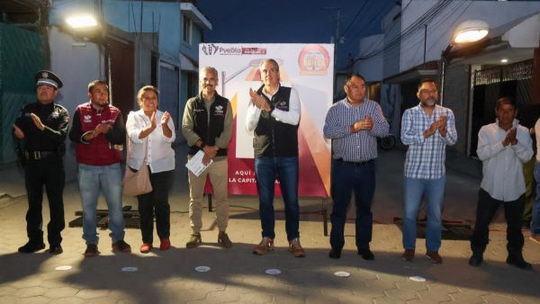 Moderniza Ayuntamiento de Puebla el alumbrado en Jardines de San Jos&eacute;