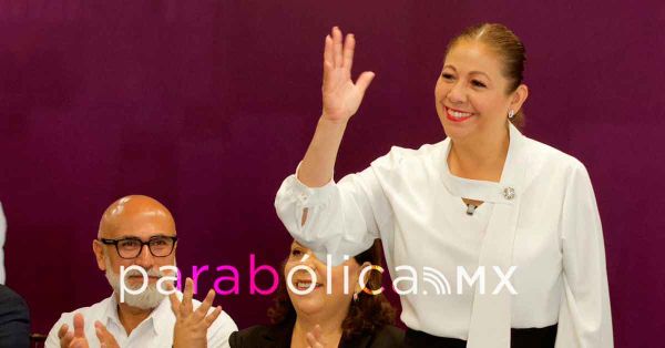Participa Artemisa en el Foro Dignidad y Protecci&oacute;n Docente en Congreso