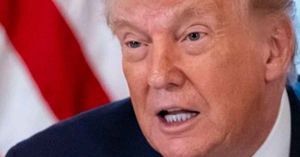 Se echa Trump para atr&aacute;s y ya no propone imponer aranceles en el Estrecho de Ormuz