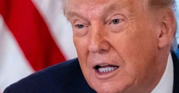 Se echa Trump para atr&aacute;s y ya no propone imponer aranceles en el Estrecho de Ormuz