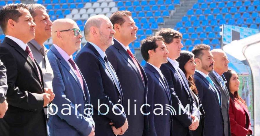 Halagan Espa&ntilde;a y Per&uacute; anfitrion&iacute;a de Puebla previo al Mundial 2026