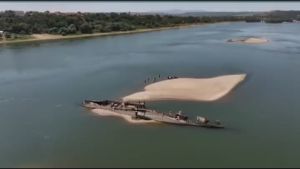 Exhibe sequ&iacute;a en el r&iacute;o Danubio a embarcaciones nazis