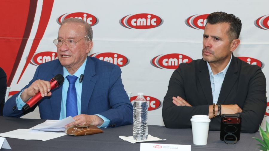 Obsoleto el drenaje del Centro Hist&oacute;rico, acepta la CMIC Puebla