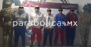 Asegura Marina tonelada y media de coca&iacute;na y detiene a cinco personas en Chiapas
