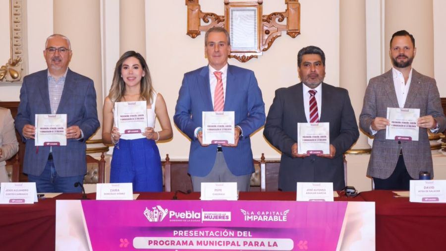 Presenta Pepe Chedraui programa contra la violencia a la mujer