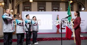 Abandera Sheinbaum a la delegaci&oacute;n mexicana rumbo a Juegos Ol&iacute;mpicos de Invierno 2026