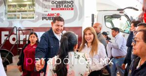 Llevan Armenta y Ceci Arellano la Jornada Integral &ldquo;Por Amor a las Familias&rdquo; a Agua Santa