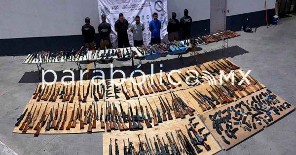 Aseguran arsenal de 200 armas en Nuevo Le&oacute;n; eran transportadas desde Texas: Harfuch