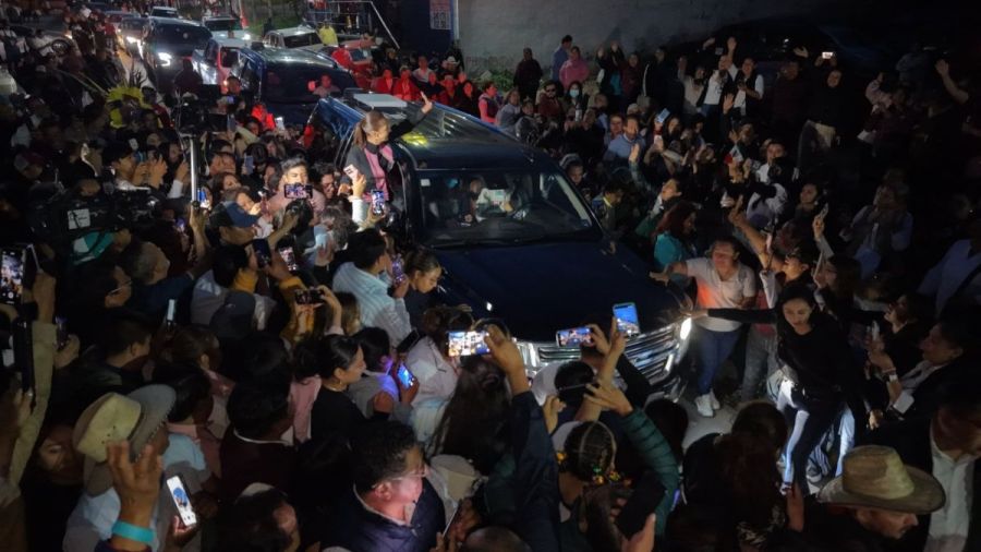 Acompa&ntilde;an 240 mil mexicanas y mexicanos a presidenta en gira por 8 estados