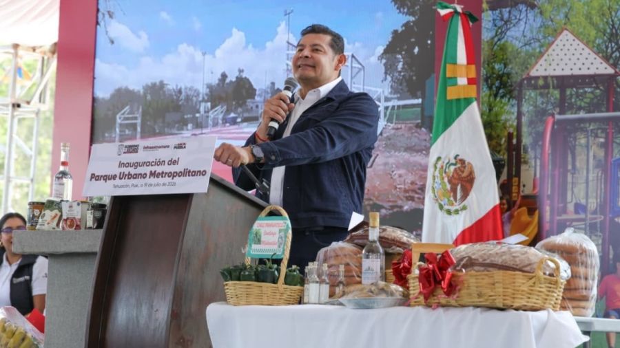 Destina Gobierno estatal m&aacute;s recursos al campo y obra en Tehuac&aacute;n