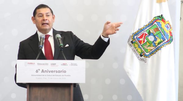 Garantiza Armenta di&aacute;logo con inconformes por el Cableb&uacute;s