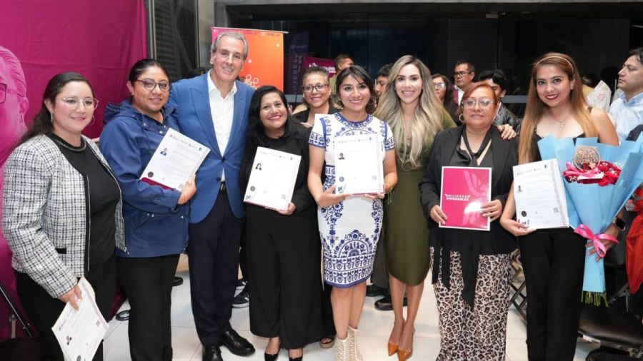 Profesionaliza Comuna el trabajo de cuidados con certificaciones