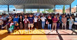 Ampl&iacute;a DIF estatal entrega de canastas alimentarias a familias de la capital poblana