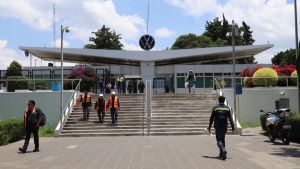 Acepta base trabajadora alza en Volkswagen y conjuran huelga