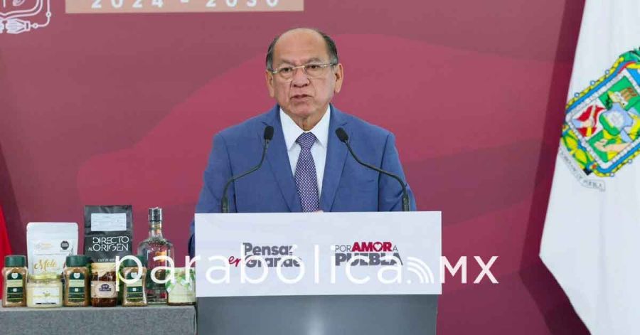 Contin&uacute;an las mesas de trabajo con autoridades de Acatl&aacute;n: Segob