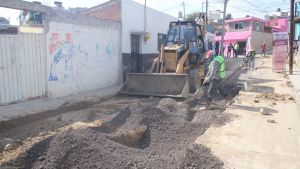 Supervisan obra de alcantarillado sanitario en Ignacio Romero Vargas