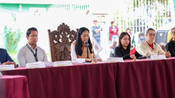 Lleva Ariadna Ayala Sesi&oacute;n de Cabildo a las calles de Atlixco