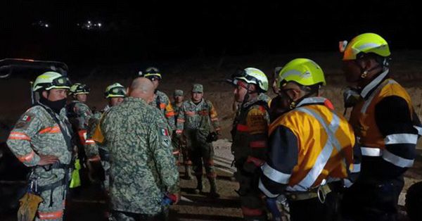 Avanzan en la b&uacute;squeda de mineros atrapados en mina de "Chele"