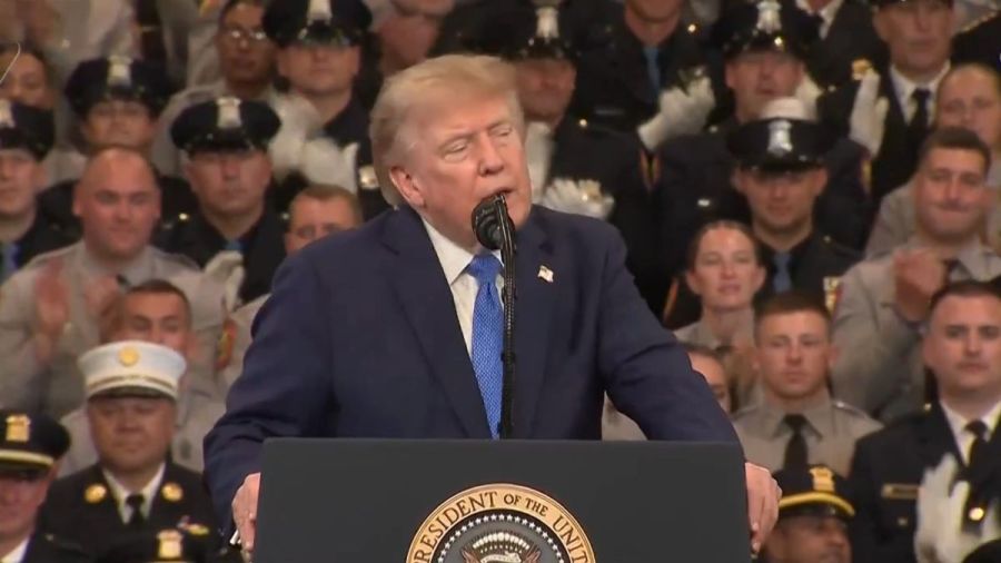 &iexcl;Ya si&eacute;ntese! Dice Trump que Estrecho de Ormuz ser&aacute; gringo