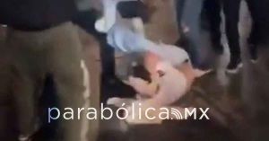 Se desata ri&ntilde;a en la Avenida Ju&aacute;rez tras la derrota de M&eacute;xico