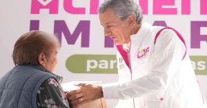 Entregan Pepe Chedraui y MariElise Budib apoyos alimentarios a las familias poblanas