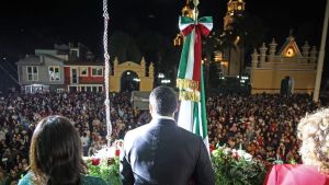 Encabez&oacute; alcalde de Cuautlancingo el Grito de Independencia