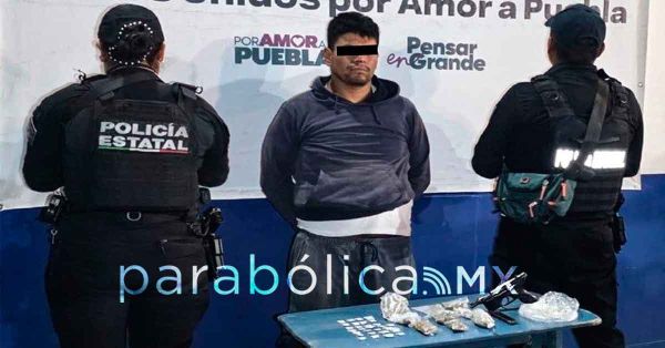 Detiene a hombre armado y en posesi&oacute;n de droga en Huaquechula