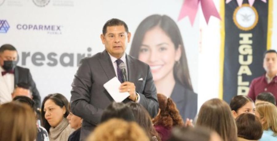 Consolida Puebla alianza con mujeres empresarias para reforzar seguridad y bienestar