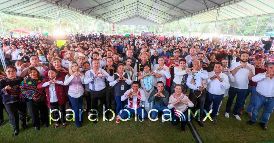 Fortalecen apoyos al campo y obra comunitaria el bienestar en la Sierra Nororiental
