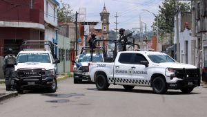 Reportan fuerte operativo policiaco en la 46 Poniente
