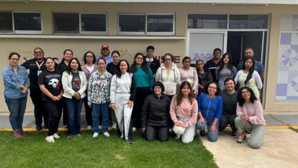 Con la IBERO Puebla, Zacatl&aacute;n capacita en salud mental