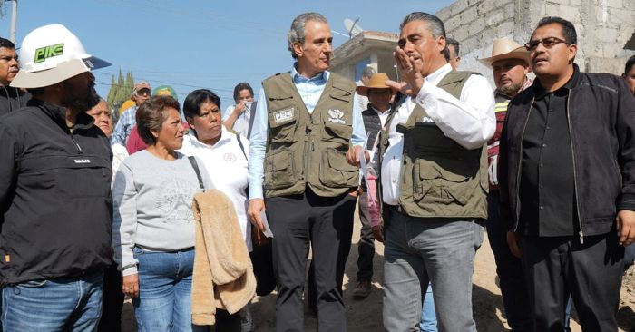 Supervisa Pepe Chedraui rehabilitaci&oacute;n de Puente Vehicular en San Pablo Xochimehuacan