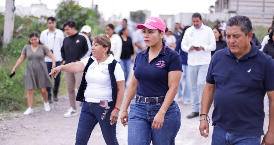 Inicia Lupita Cuautle ampliaci&oacute;n de red de drenaje en Cacalotepec
