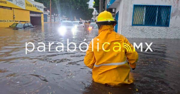 Alistan Armenta y Chedraui plan para frenar inundaciones en Puebla