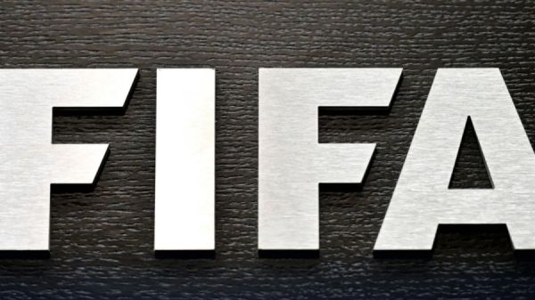 Acuerda la UEFA boicotear torneos de FIFA por propuesta de Infantino