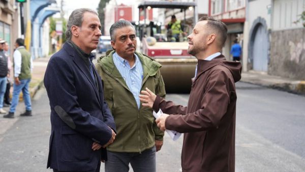 Supervisa alcalde avances del Tren de Pavimentaci&oacute;n en la 16 de Septiembre