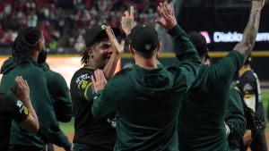 &iexcl;Elimina al bicampe&oacute;n! Con blanqueada, Pericos derrota a Diablos