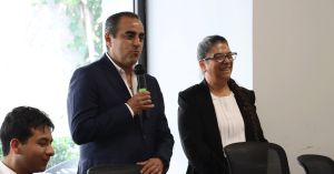 Encabeza el diputado Mauricio C&eacute;spedes Taller de T&eacute;cnica Parlamentaria con j&oacute;venes