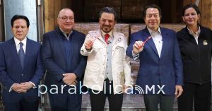 Recibe IMSS donaci&oacute;n de casi 4 millones de cepillos dentales; los distribuir&aacute; la SEP